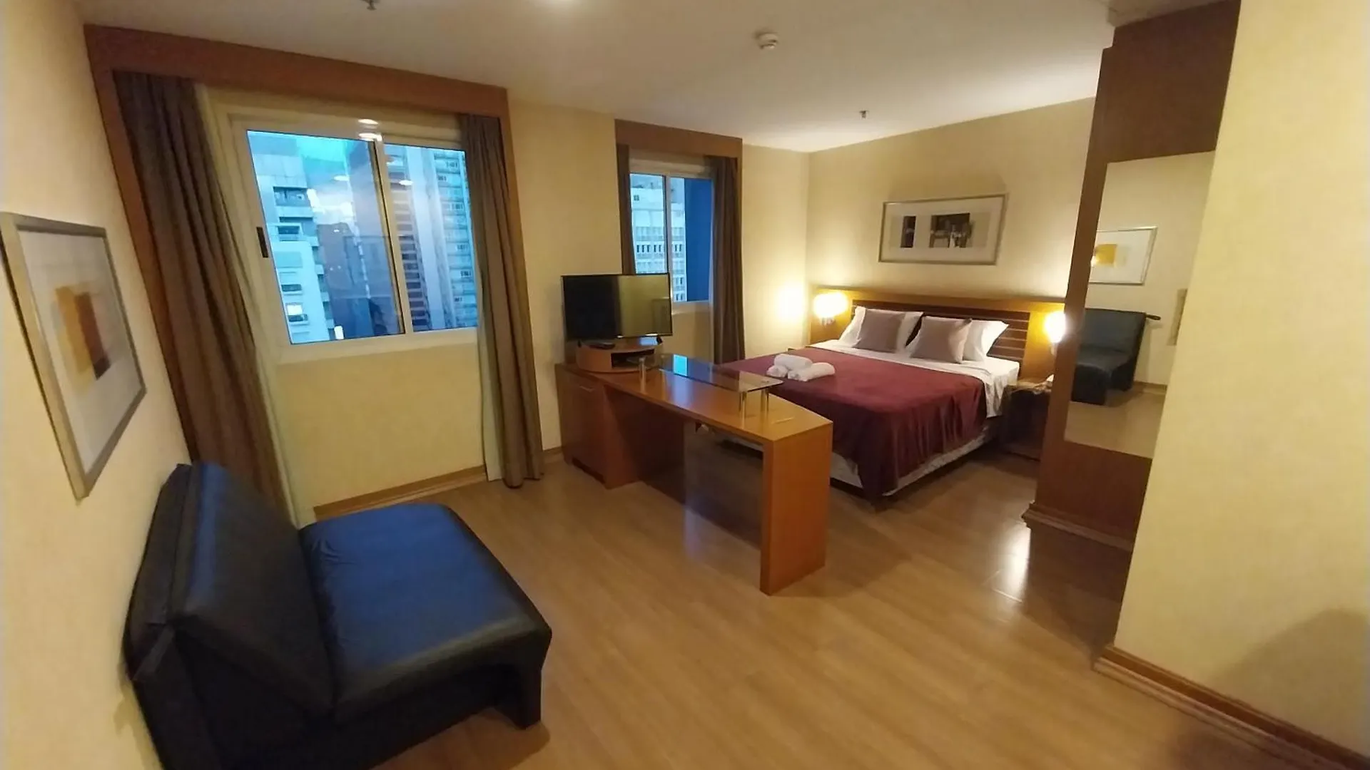 Flat In Wyndham Paulista Com Estacionamento Apartment Sao Paulo